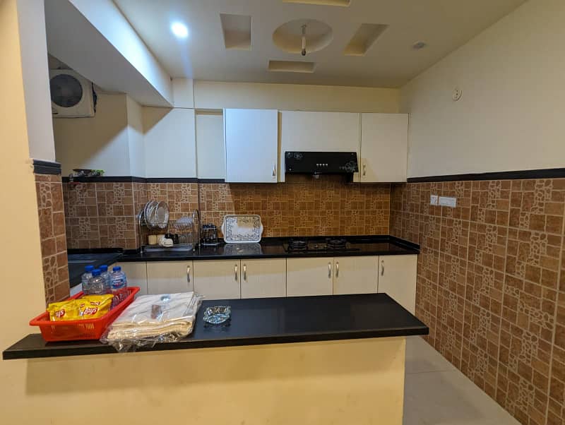 Short time 1 bed furnished Available 2