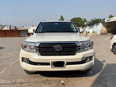 Toyota Land Cruiser AX 2013