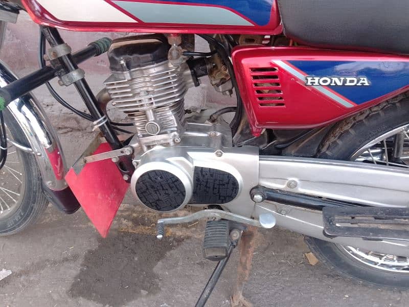 Honda 125 6