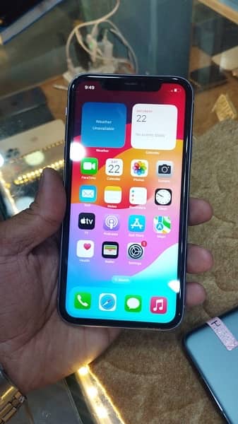 iphone 11 64 gb pta approved 4