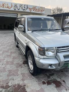 Mitsubishi Pajero 1991