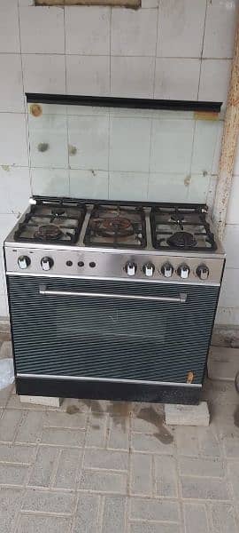 Canon gas oven with 5 burners 5