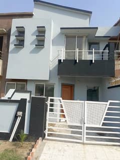 On Excellent Location 4 Marla House For sale In Gajju Matah