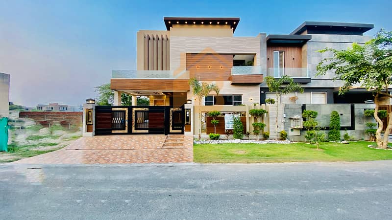 10 Marla 1 Year Old House For Sale In DHA Phase 7 Lahore 0