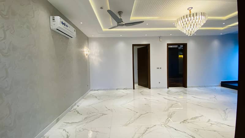 10 Marla 1 Year Old House For Sale In DHA Phase 7 Lahore 4