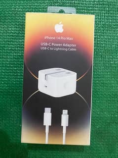 iPhone 14 Pro Max charger
