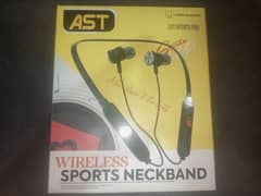 Wireless sports neckband