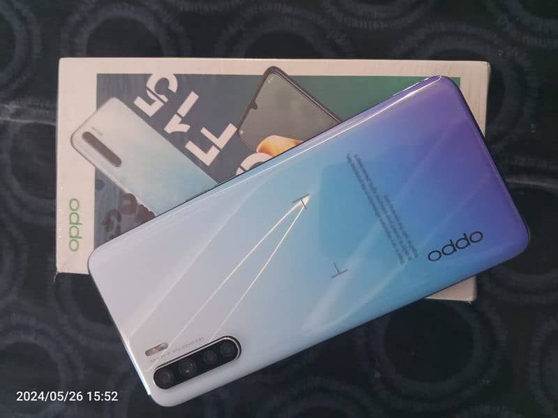 Oppo F15 8