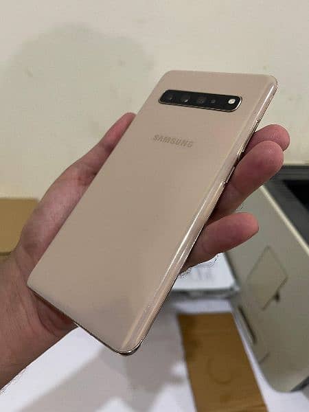 Samsung Galaxy S10 5G 7