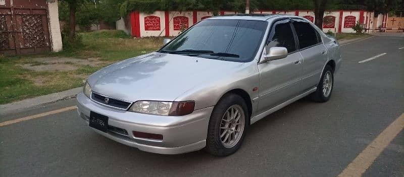 Honda Accord 1994 in excellent condition 1