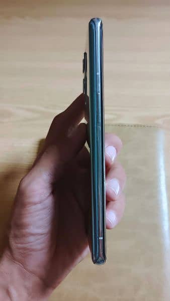 one plus 9pro 5g 12+12 256 gb 2