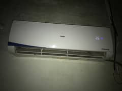 Haier DC inverter  AC 1.5ton (indoor reappearing ha)