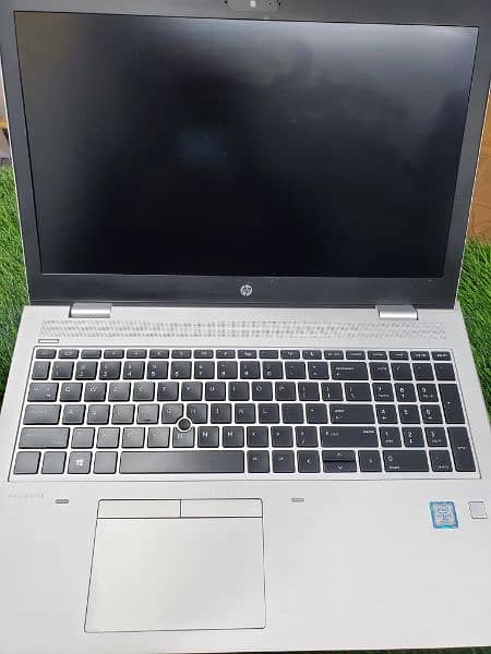 HP EliteBook 830 g5 i7 8th geb 8/256 4