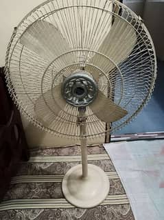 UNITED Pedestal Fan (full Size Fan) / QAMAR FAN