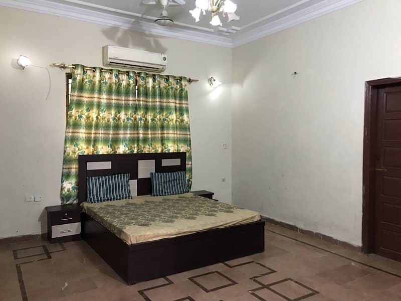 COUPLE ROOMS UNMARRIED GUEST HOUSE SECURE 24H OPEN 14