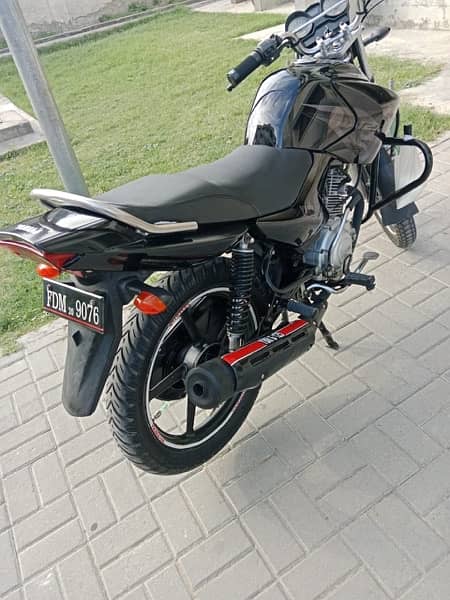 Yamaha YBR 125G 2