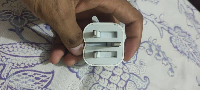 iPhone charger for sale 20 watt with type c to lightning data cable 2