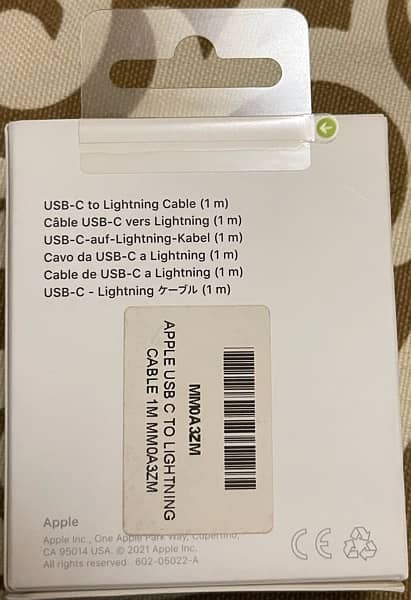 Apple USB-C to Lightning Cable 0