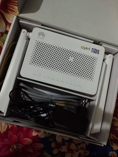 Huawei HG8145V5  5G Fiber Optic Router 0