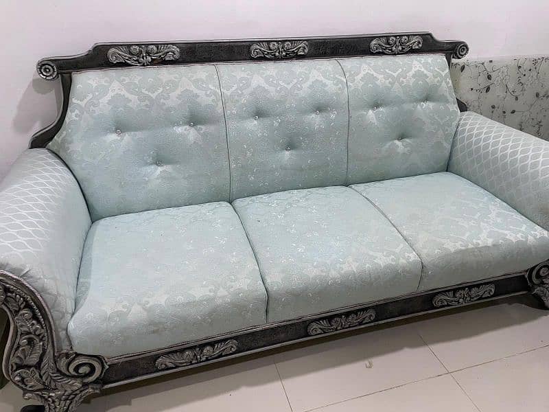 7 seater sofa with center table 5
