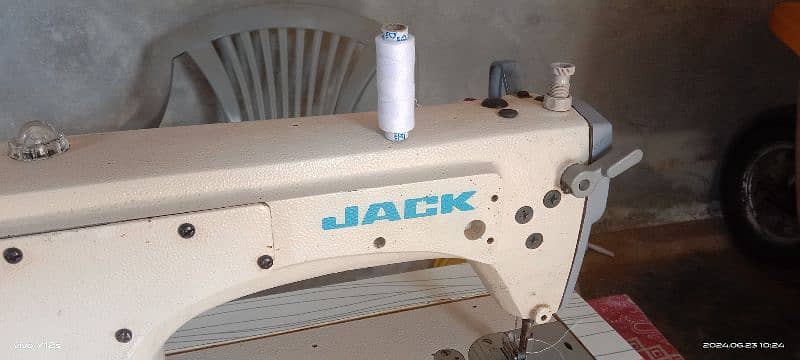 jack sewing machine 2