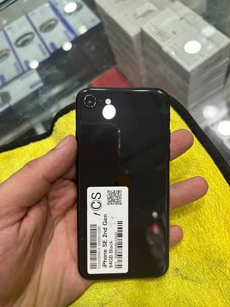 i phone se 2020 pta colour black health 94 condition 10 by 9.7 3