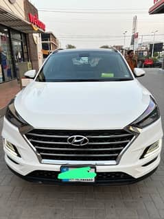 Hyundai Tucson FWD is available for sale