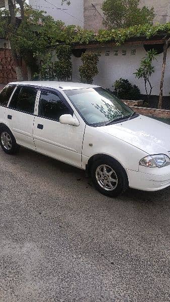 Suzuki Cultus VX 2016 2