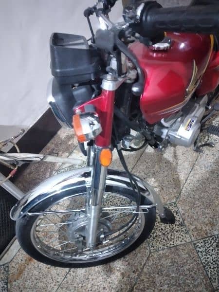 honda 125cc 7