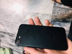 iphone 7 128gb PTA APPROVED