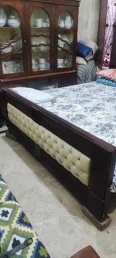 Bed set with dressing Table