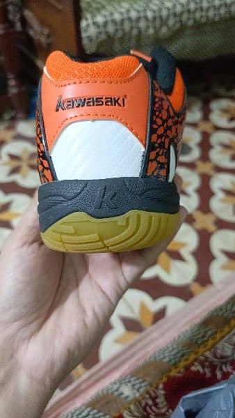 Kawasaki 100% original imported badminton sports shoes 1