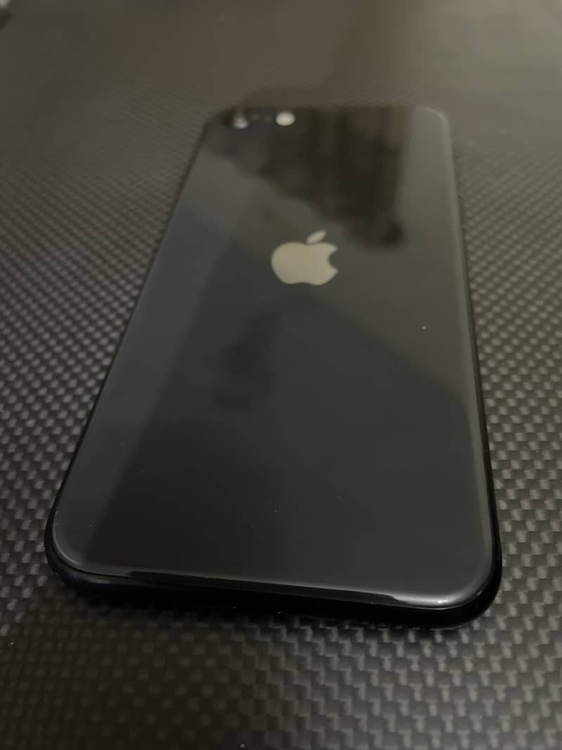 Iphone 8 and 8 Pro 1