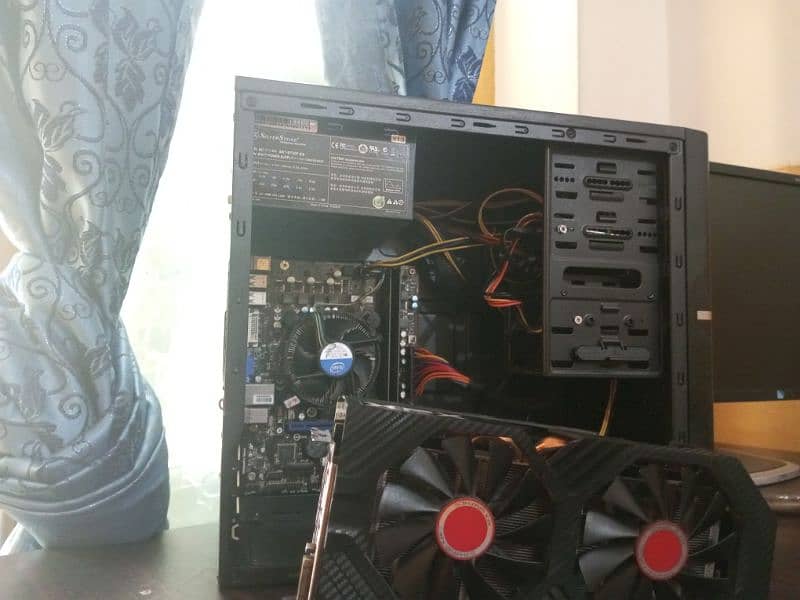 Gaming PC Rx 580 8gb i7 4th gen 1