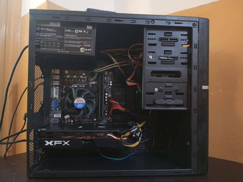 Gaming PC Rx 580 8gb i7 4th gen 2