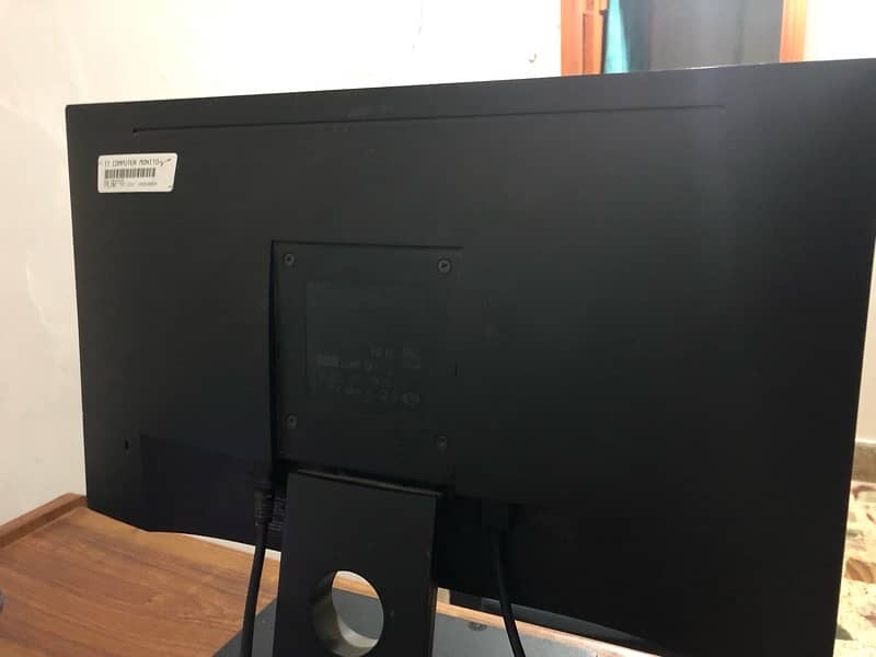 Dell Monitor 22 Inch Monitor 75 hz 1