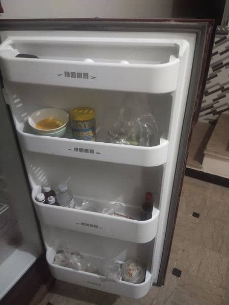 Dawlance refrigerator good condition 4
