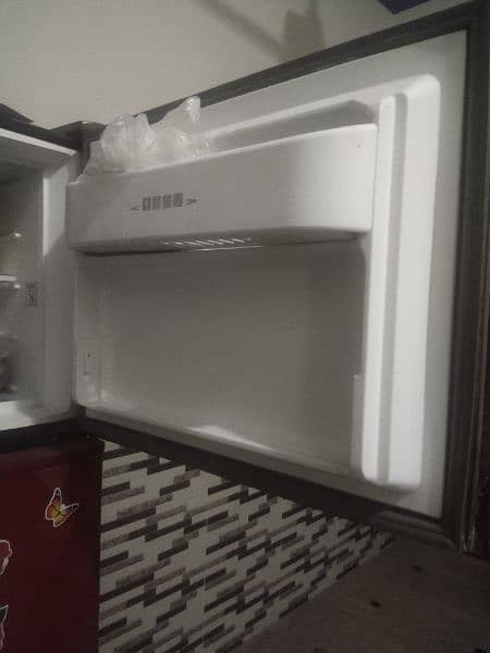 Dawlance refrigerator good condition 6