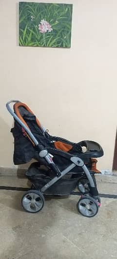 High-Quality Imported Baby Pram - Gently Used, Excellent Condition! 0