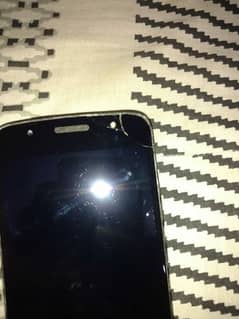 i am selling my moto g5s pta approved dual sim with box 03212183828
