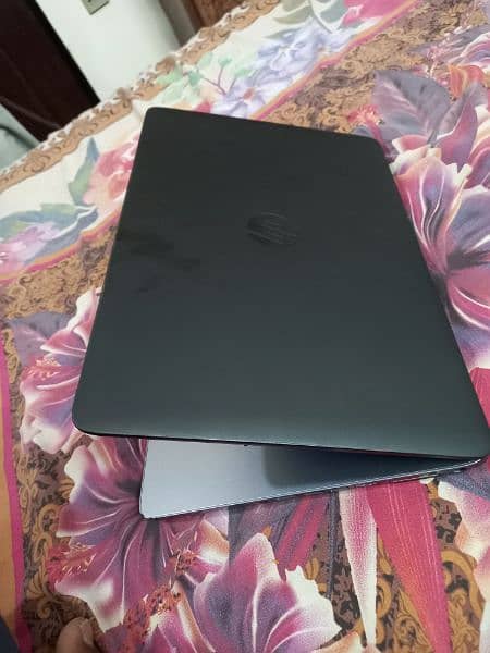 HP elitebook 850 G2 in 10/10 condition in new 1