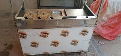 Fast Food Counter with BBQ Angeethi
