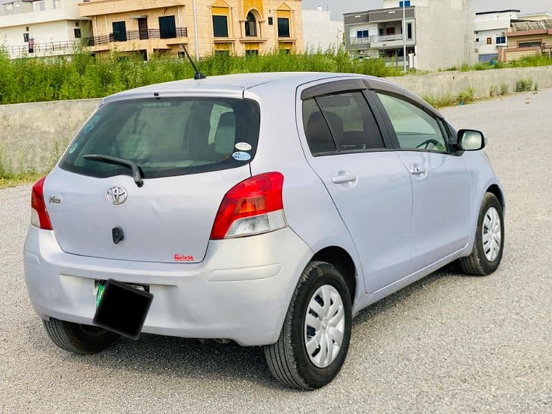 Toyota Vitz 2008 5