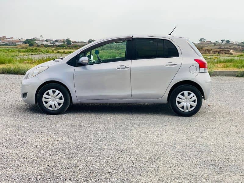 Toyota Vitz 2008 8