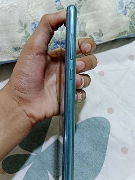 honor 4/64 GB 10/9 condition  glass break num 03154202890 6