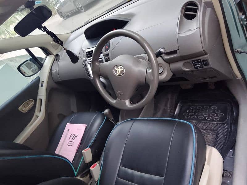 Toyota Vitz 2013 3