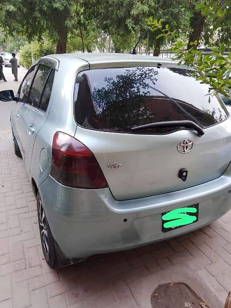 Toyota Vitz 2013 7