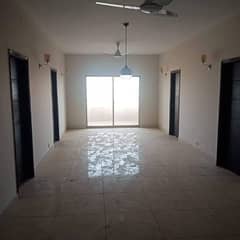 Negotiable ! exclusive 7 rooms corner flat for sale