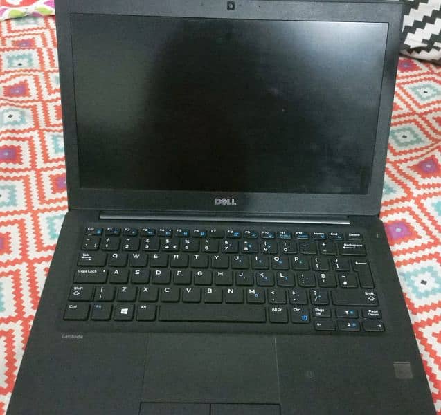 Dell Latitude 7390, i5 7th generation 6