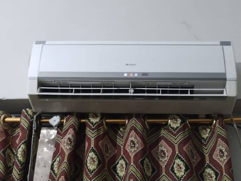 model G10 gree inverter 1